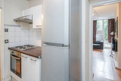 4 bedroom maisonette to rent, Dorset Road, London SW8