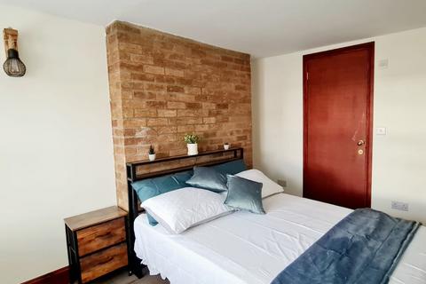 1 bedroom in a house share to rent, Broad Green, Wellingborough