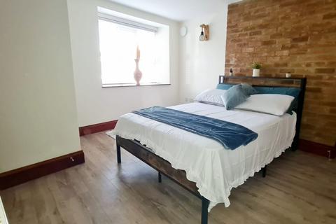 1 bedroom in a house share to rent, Broad Green, Wellingborough
