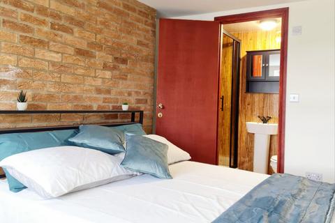 1 bedroom in a house share to rent, Broad Green, Wellingborough