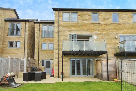 4 bedroom semi-detached house for sale, Diamond Drive, Lancashire BB8