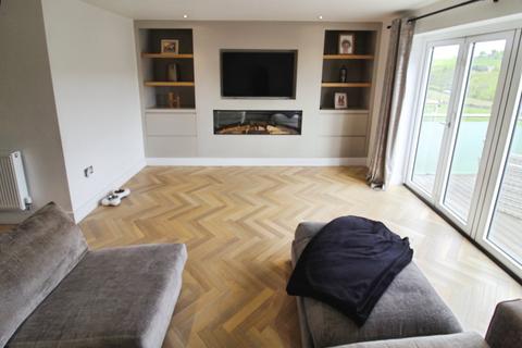 4 bedroom semi-detached house for sale, Diamond Drive, Lancashire BB8