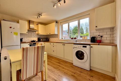 3 bedroom semi-detached house for sale, Bath Road, Worcester WR5