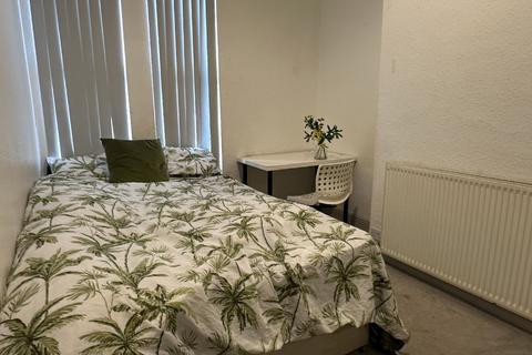 1 bedroom in a house share to rent, Birmingham B16
