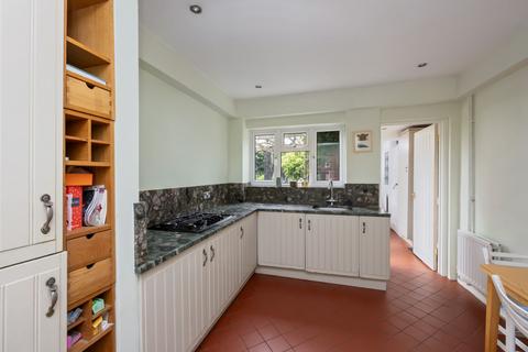 55 Shooting Field, Steyning, BN44 3RQ