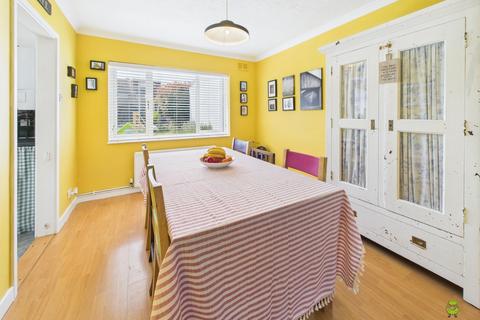 25 Milton Road, Welling, DA16 3NA