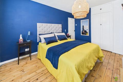 25 Milton Road, Welling, DA16 3NA
