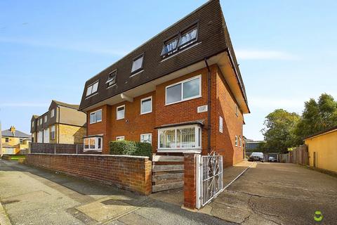 2 bedroom apartment to rent, Flat 8 Louise Court, 11 Devonshire Road, Bexleyheath
