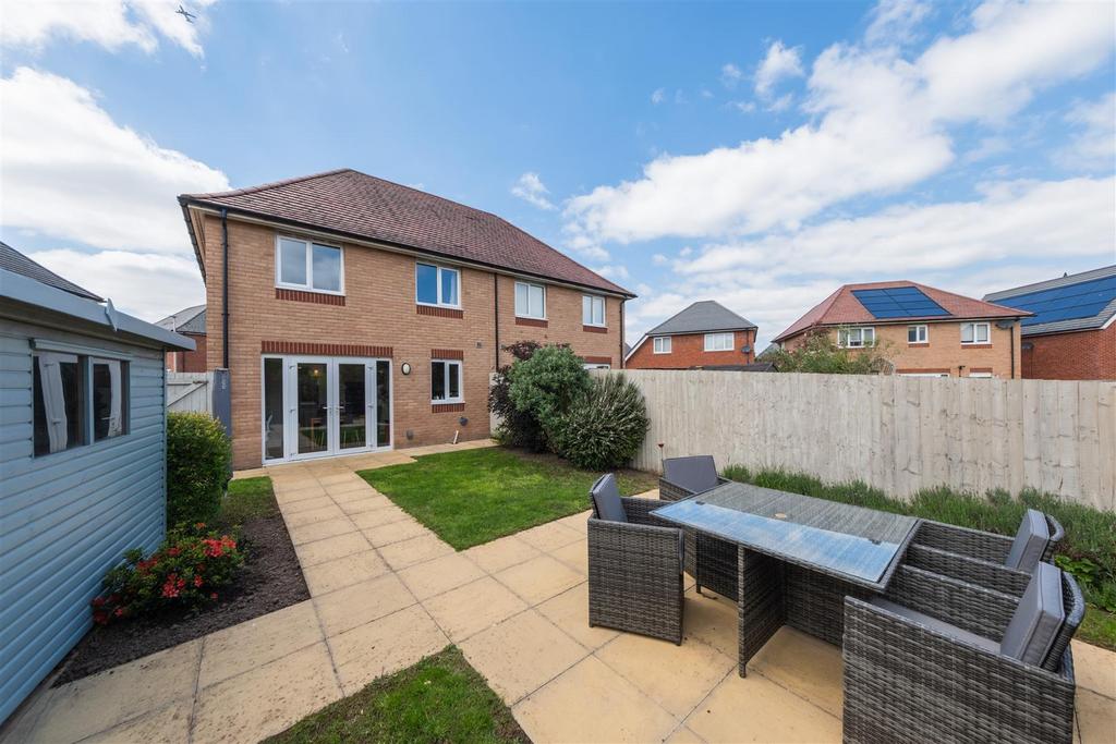 1 Parks Close-035.jpg