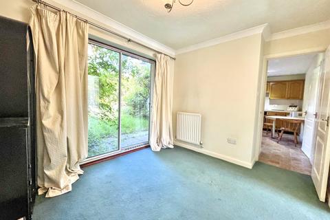 1 Heronston Close, Undy, Caldicot, NP26 3PD