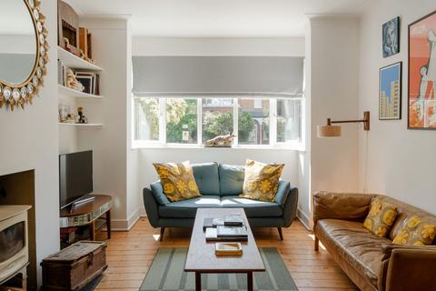 4 bedroom terraced house for sale, Poppleton Road, London E11