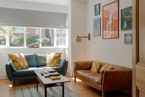 4 bedroom terraced house for sale, Poppleton Road, London E11