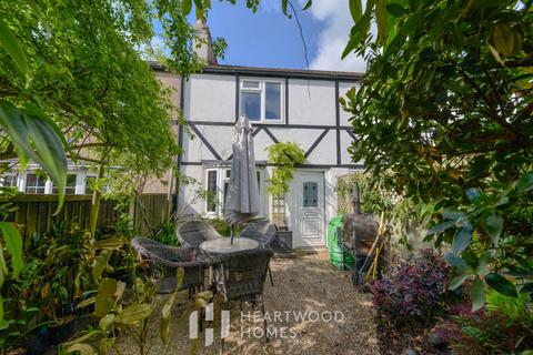 2 Burr Close, London Colney, St Albans, AL2 1RD