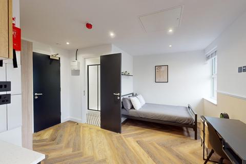 1 bedroom house to rent, Thurloe House, Manchester M14