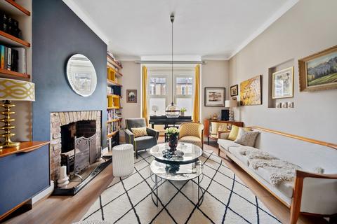 35 Cornwall Grove, London, W4 2LB