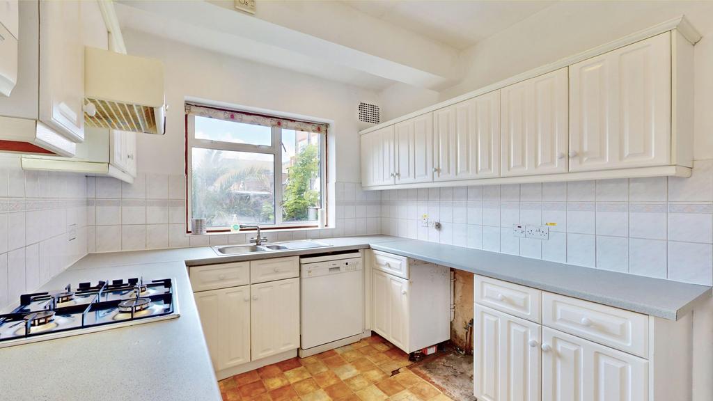 House in London - View 3