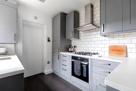 15 Stoke Place, London, NW10 6EH