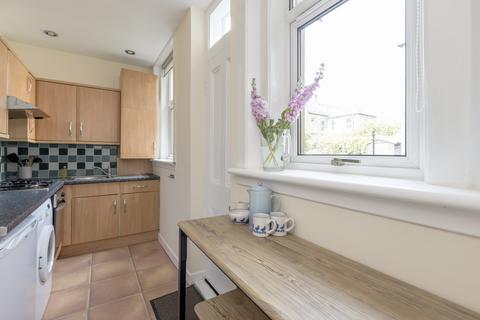 9 Ashley Terrace, Edinburgh, EH11 1RF