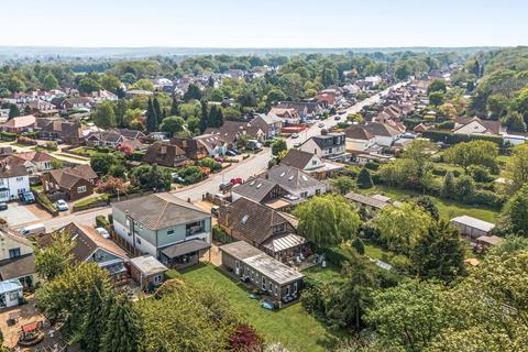 5 bedroom detached house for sale, Edwin Road, Wigmore ME8