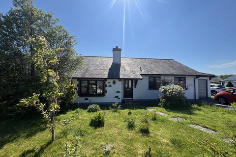 2 bedroom detached bungalow for sale, Stad Berllan, Llangaffo, LL60