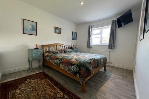 2 bedroom detached bungalow for sale, Stad Berllan, Llangaffo, LL60