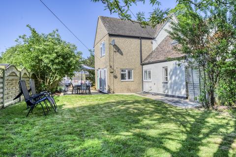 4 bedroom cottage for sale, Malmesbury Road, Swindon SN6