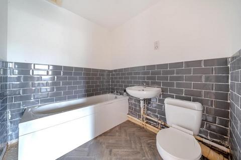1 bedroom flat for sale, High Wycombe,  Buckinghamshire,  HP13