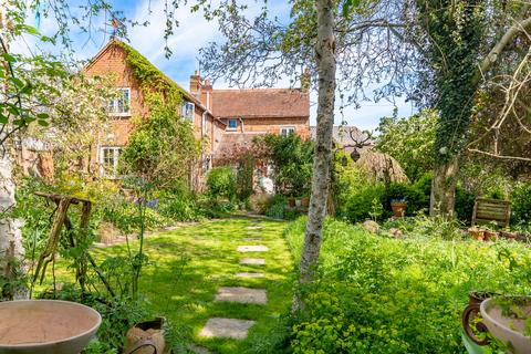 3 bedroom detached house for sale, Church Road, Warwick CV35