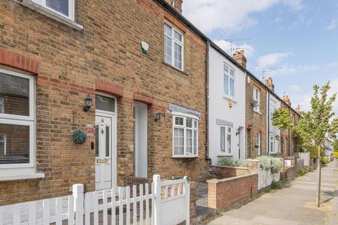 2 bedroom cottage for sale, Ridley Avenue, London W13