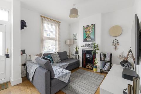 52 Ridley Avenue, London, W13 9XW