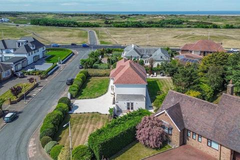 5 bedroom detached house for sale, Greenbank Drive, Southport PR8