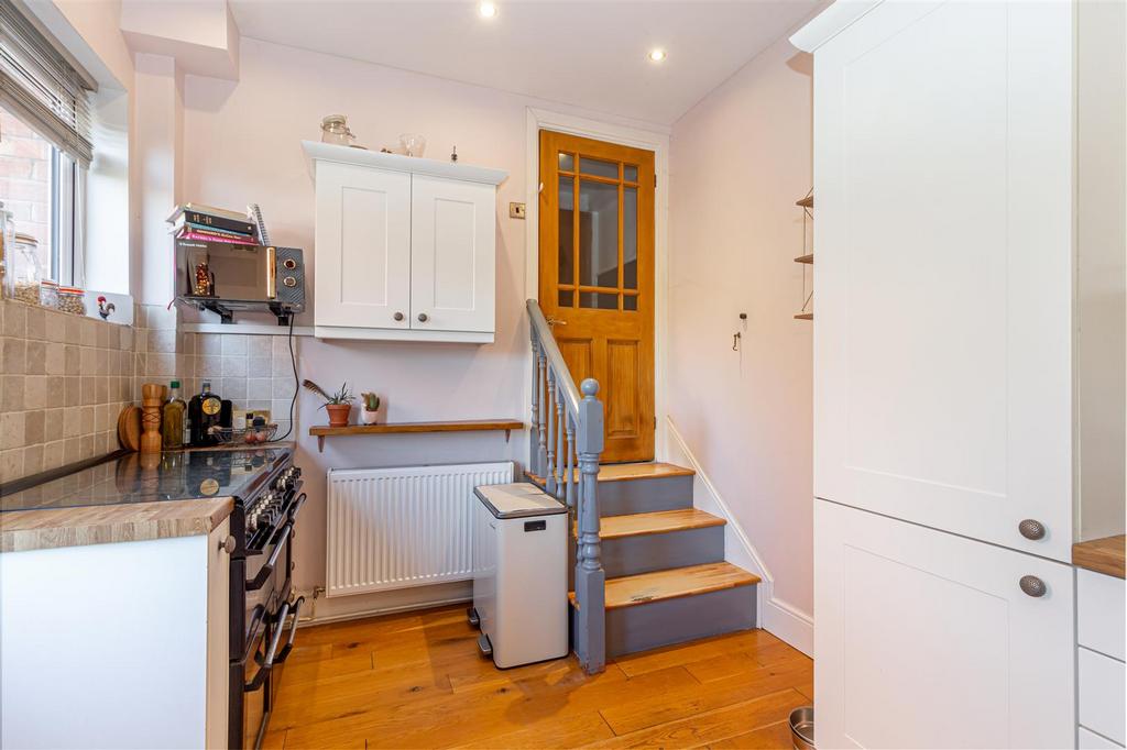 Kitchen-4.jpg