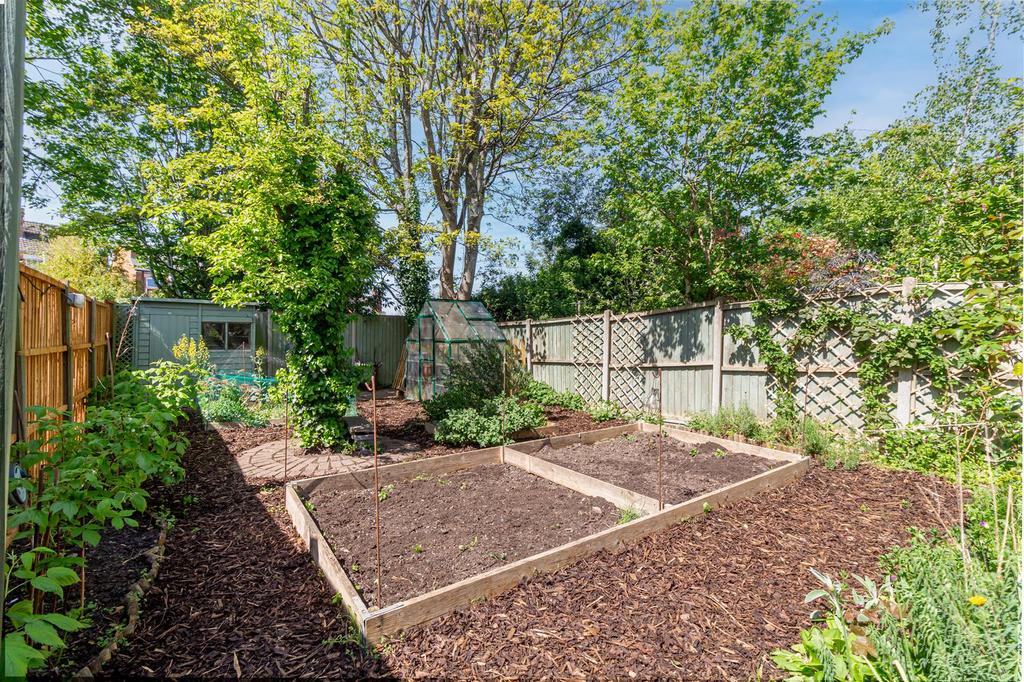 Garden-8.jpg