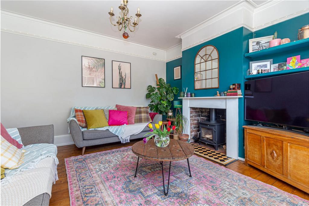 Living-room-2.jpg