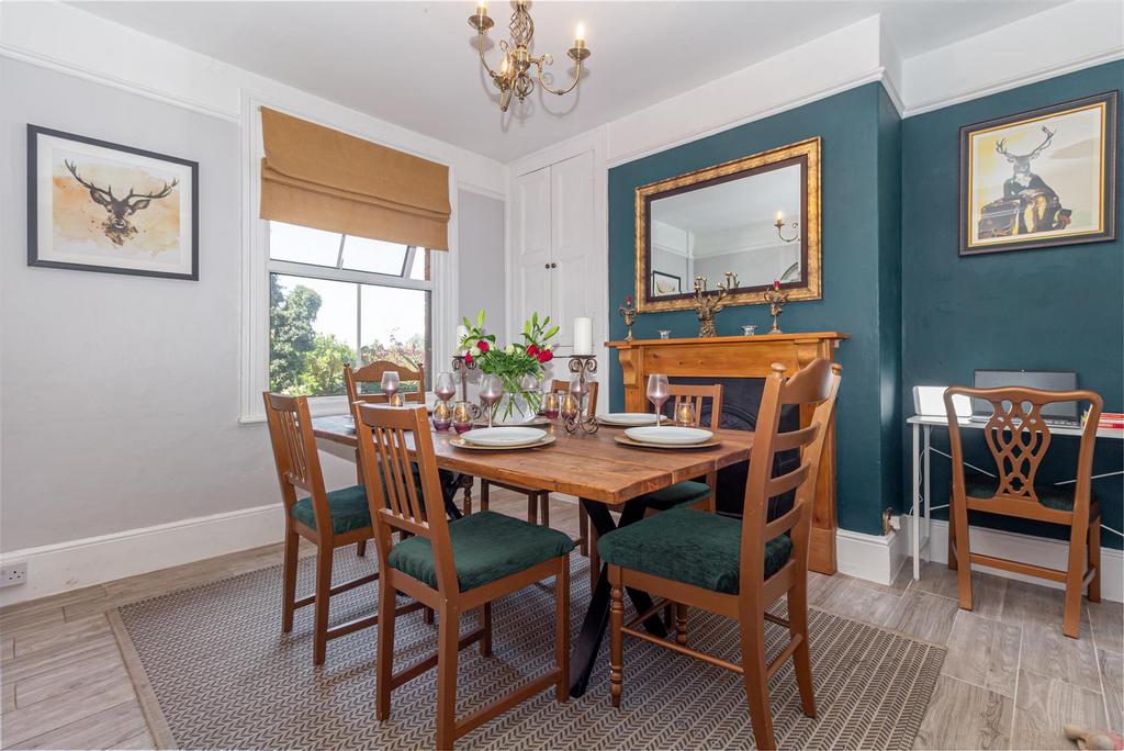 Dining-room-1.jpg