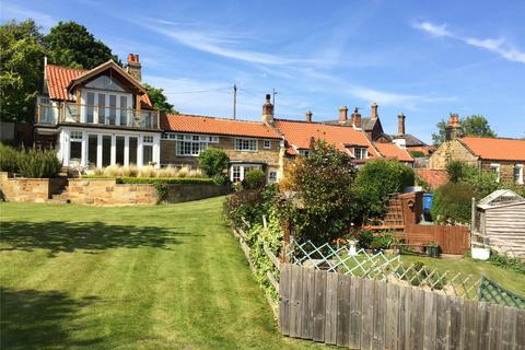 undefined, Lythe Bank, Sandsend