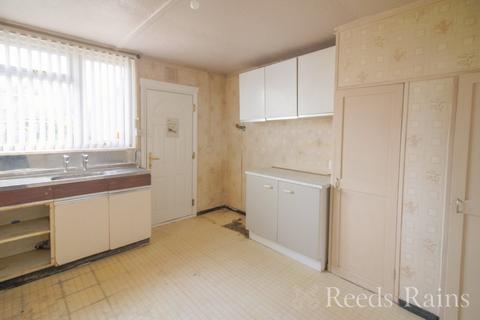 3 bedroom bungalow for sale, Wellswood Road, Cheshire CH66