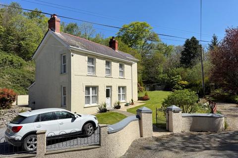 undefined, Llwyndafydd, Near Cwmtydu, SA44