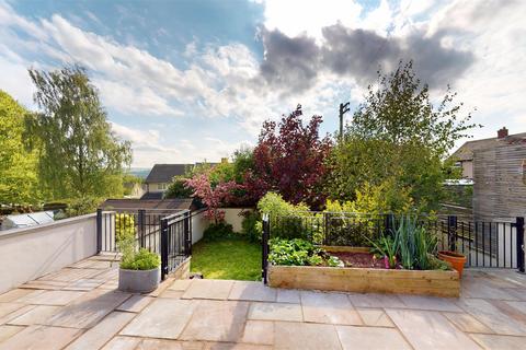 Franklin Skipton Road, Bradley, Keighley, BD20 9EF