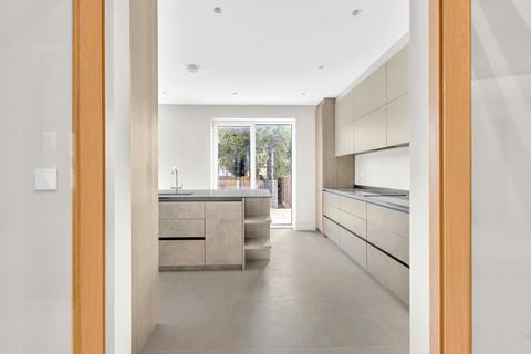 59 Broadfield Road, London, SE6 1ND