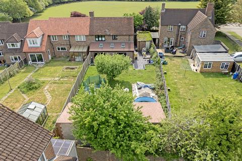 Priory Grove, Romford, RM3