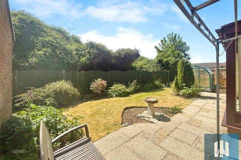 3 bedroom detached house for sale, The Poplars, Knottingley, West Yorkshire, WF11