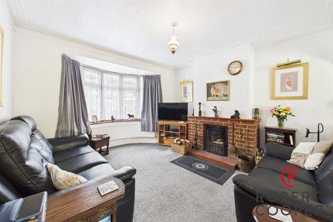 undefined, Warren Drive, Eastcote, HA4
