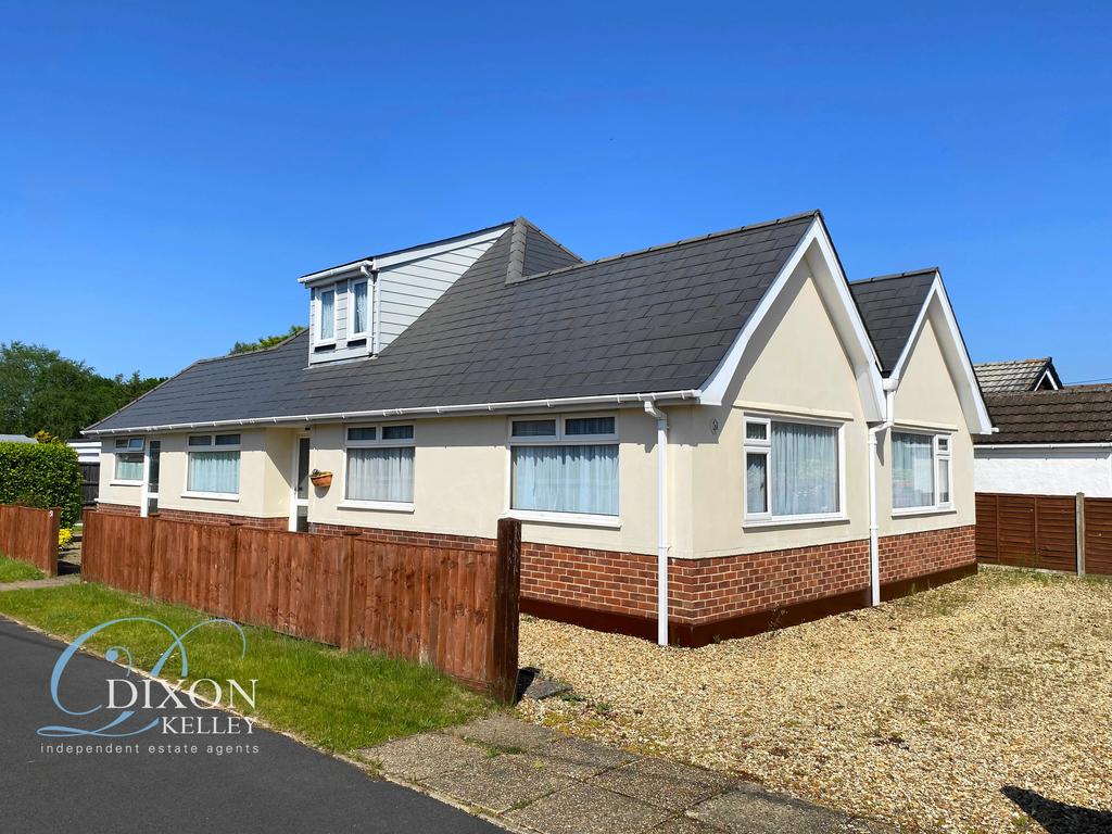 Chalet bungalow