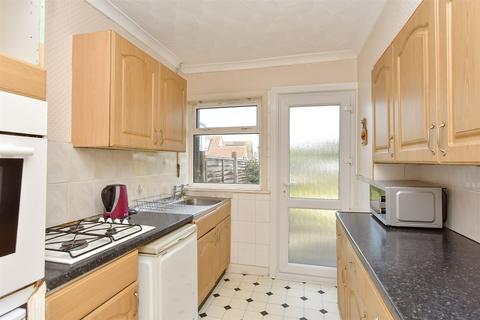 3 bedroom terraced house for sale, Minster Road, Sheerness ME12