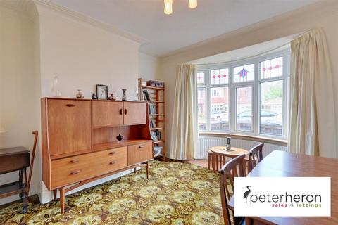 3 bedroom semi-detached house for sale, Kirkstone Avenue, Fulwell, Sunderland