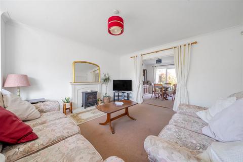68 Bradgate Road, Bedford, MK40 3GB