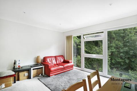 1 bedroom apartment for sale, Kendal Avenue, Epping, CM16