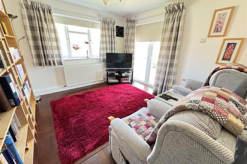 155 Johnstone Road, Southend-on-sea, SS1 3NG