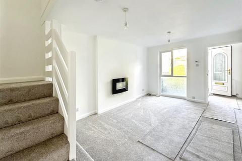 311 Longfield, Falmouth, TR11 4SS